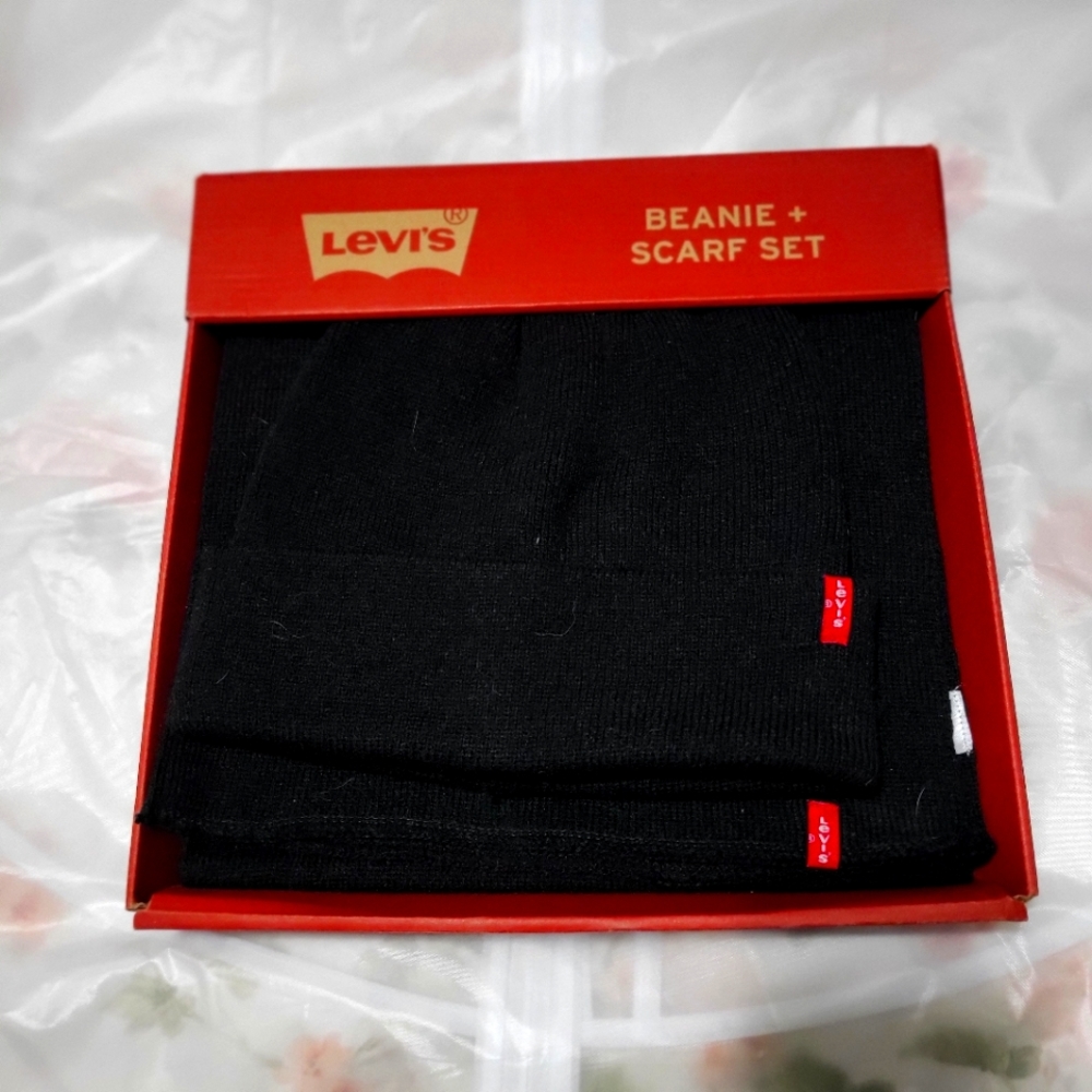 Beanie and scarf set